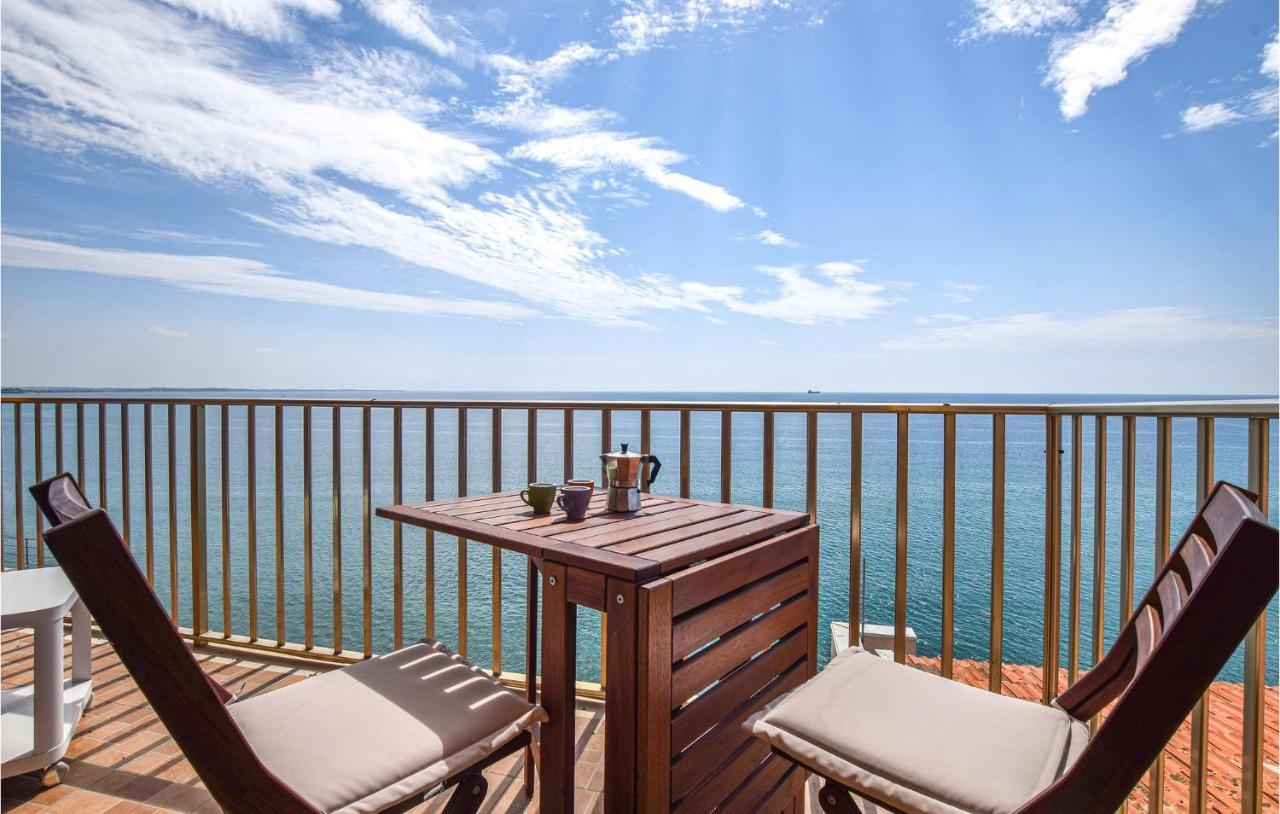 Terrazze Sul Mare Bed & Breakfast Pozzallo Dış mekan fotoğraf