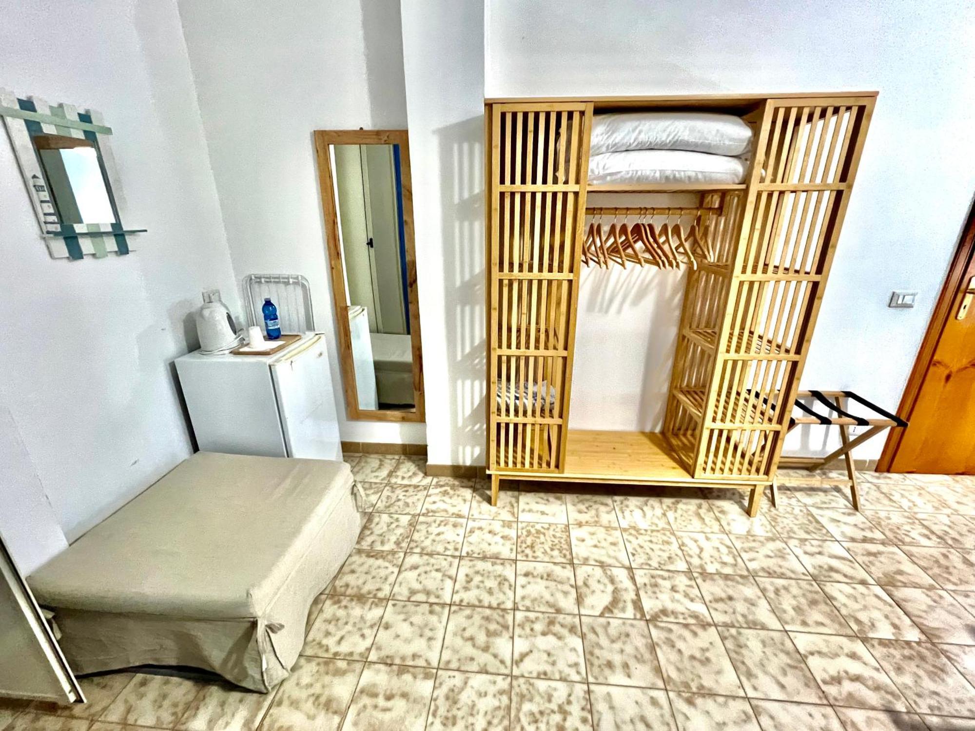 Terrazze Sul Mare Bed & Breakfast Pozzallo Dış mekan fotoğraf