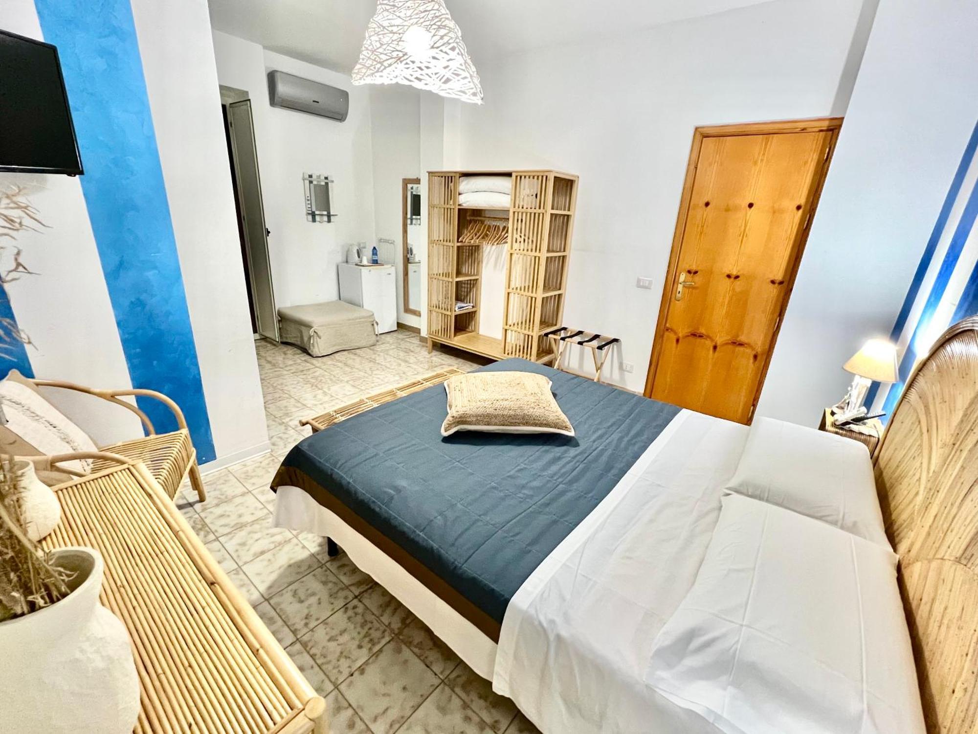 Terrazze Sul Mare Bed & Breakfast Pozzallo Dış mekan fotoğraf