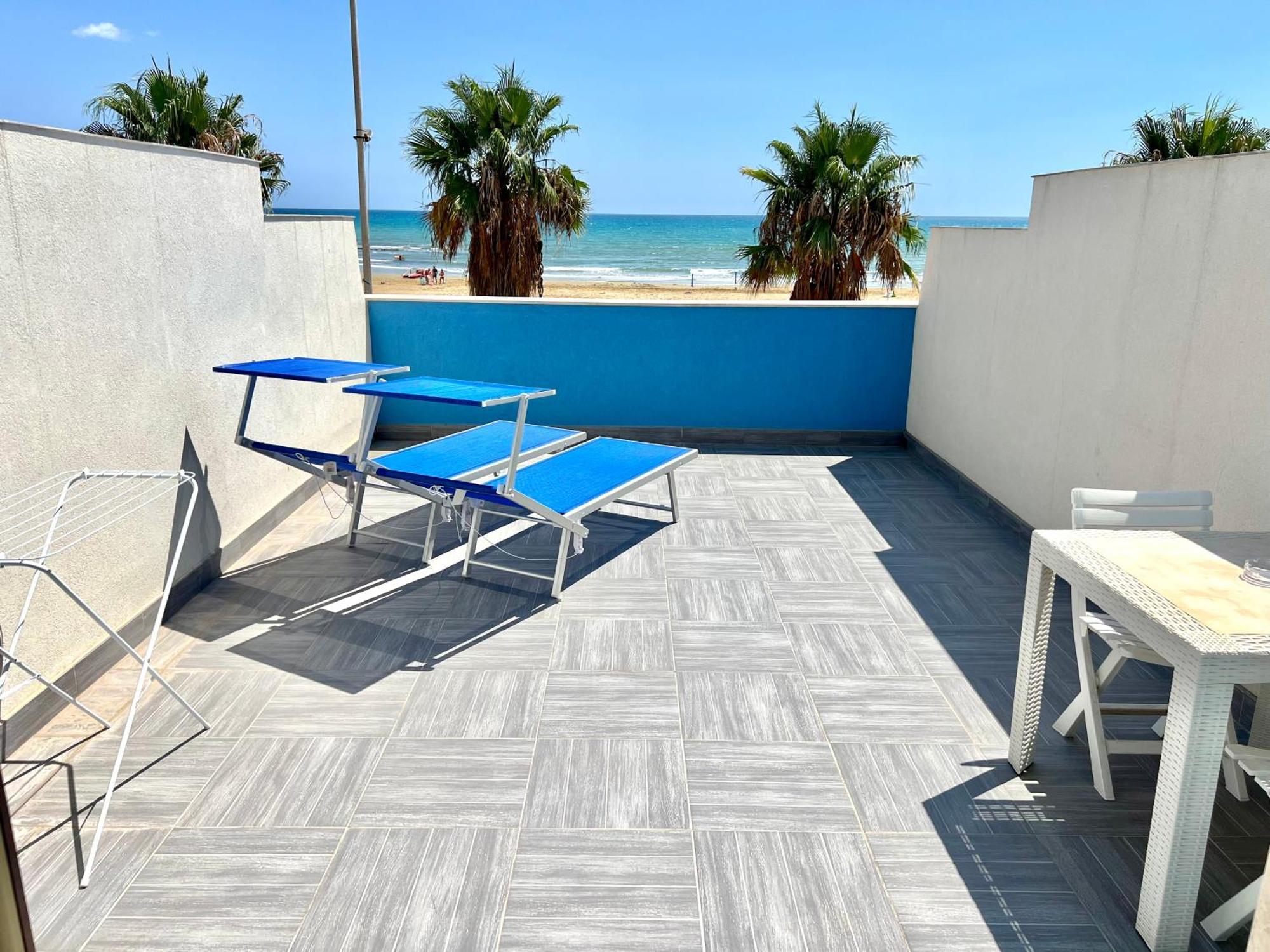 Terrazze Sul Mare Bed & Breakfast Pozzallo Dış mekan fotoğraf