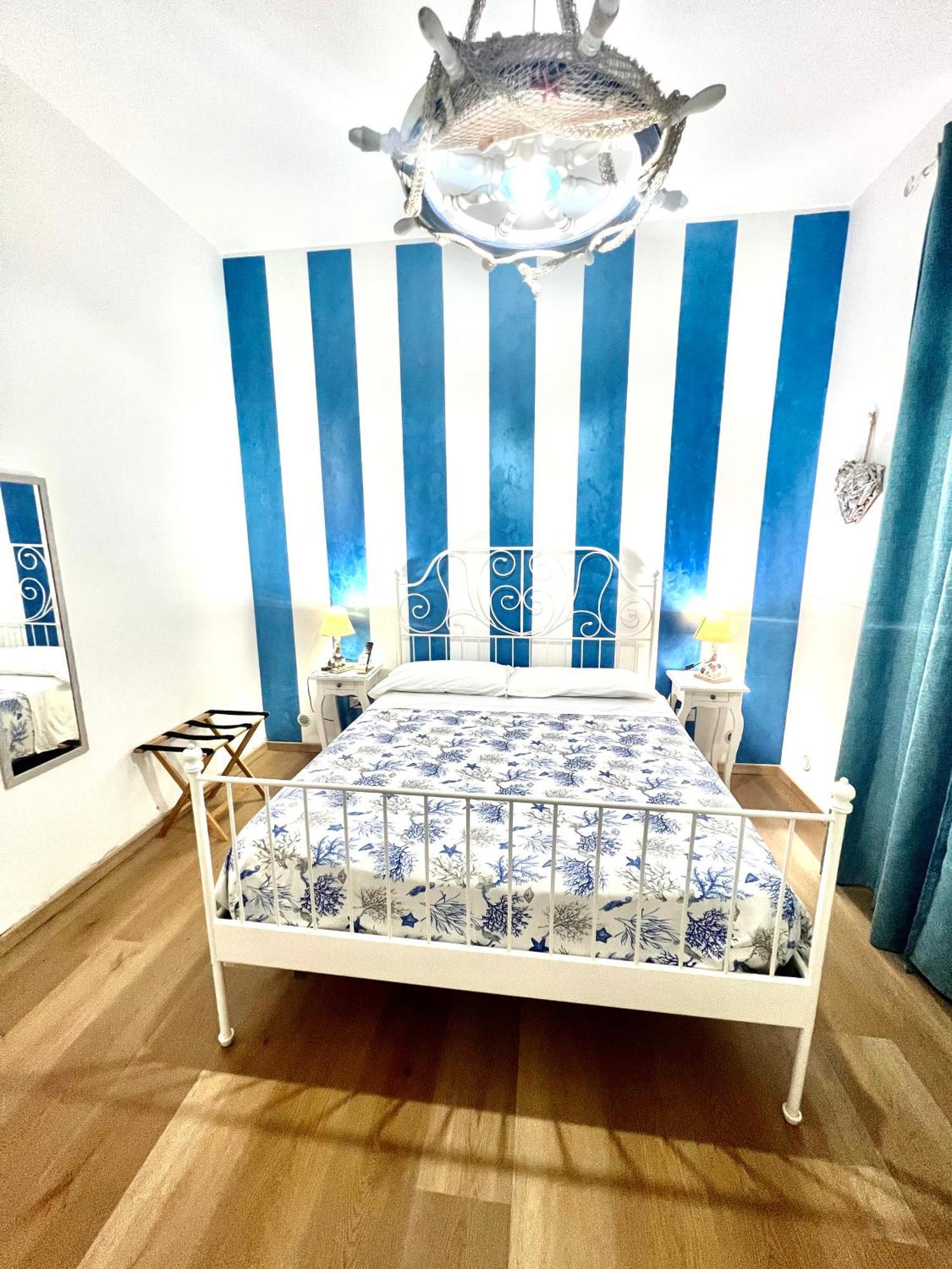 Terrazze Sul Mare Bed & Breakfast Pozzallo Dış mekan fotoğraf