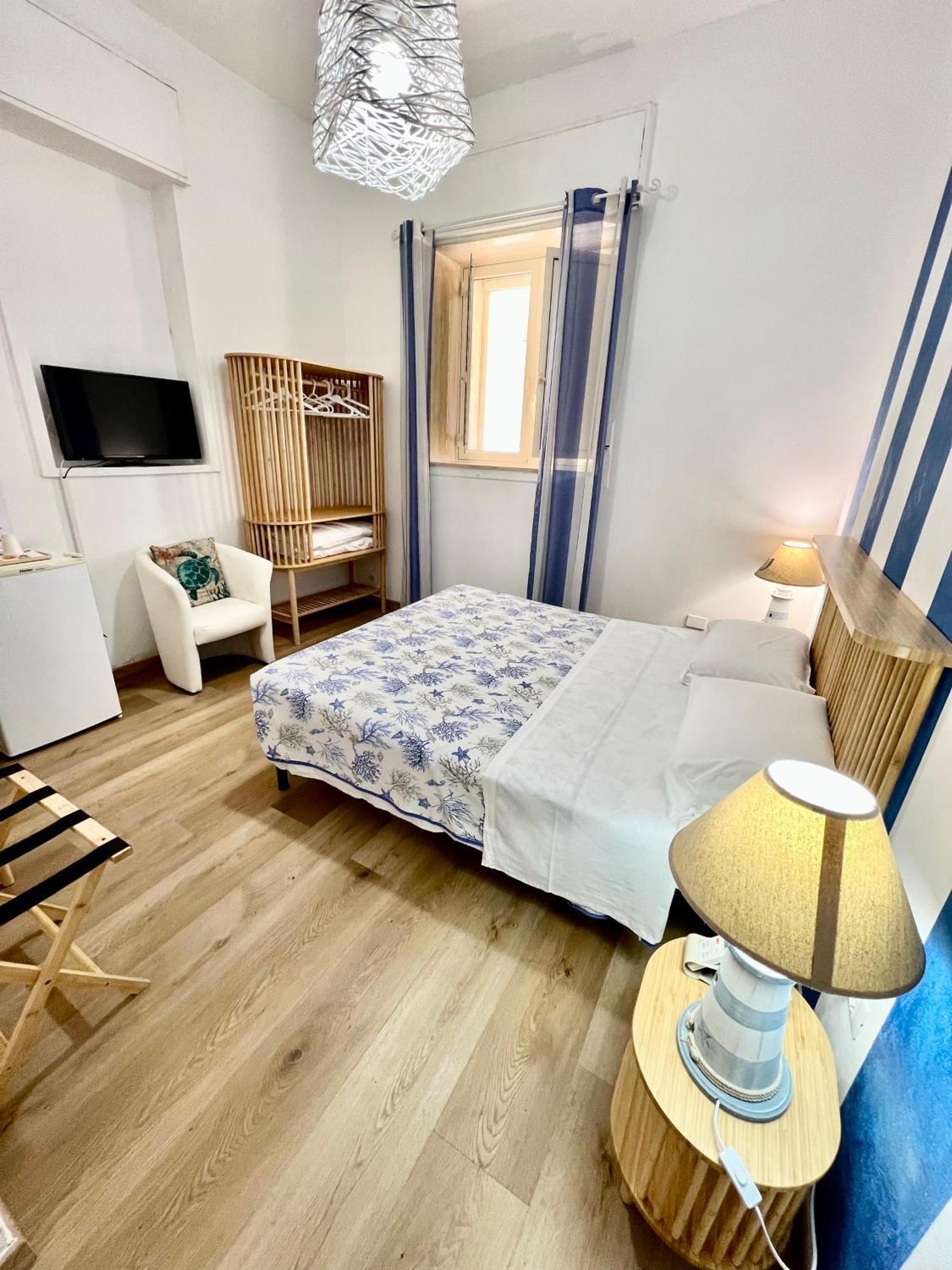 Terrazze Sul Mare Bed & Breakfast Pozzallo Dış mekan fotoğraf