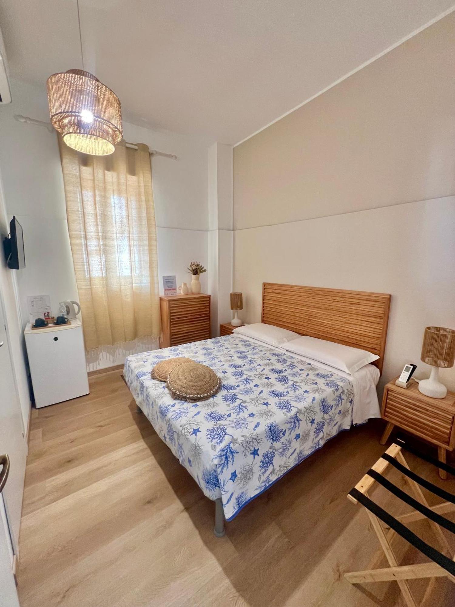 Terrazze Sul Mare Bed & Breakfast Pozzallo Dış mekan fotoğraf