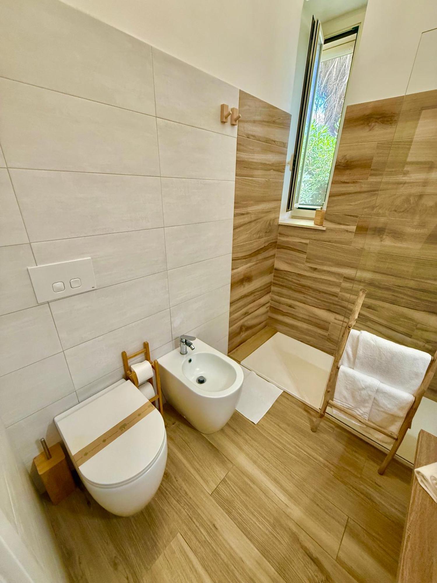 Terrazze Sul Mare Bed & Breakfast Pozzallo Dış mekan fotoğraf