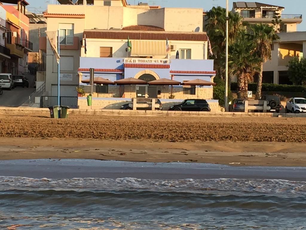 Terrazze Sul Mare Bed & Breakfast Pozzallo Dış mekan fotoğraf