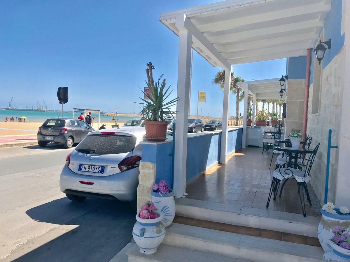 Terrazze Sul Mare Bed & Breakfast Pozzallo Dış mekan fotoğraf