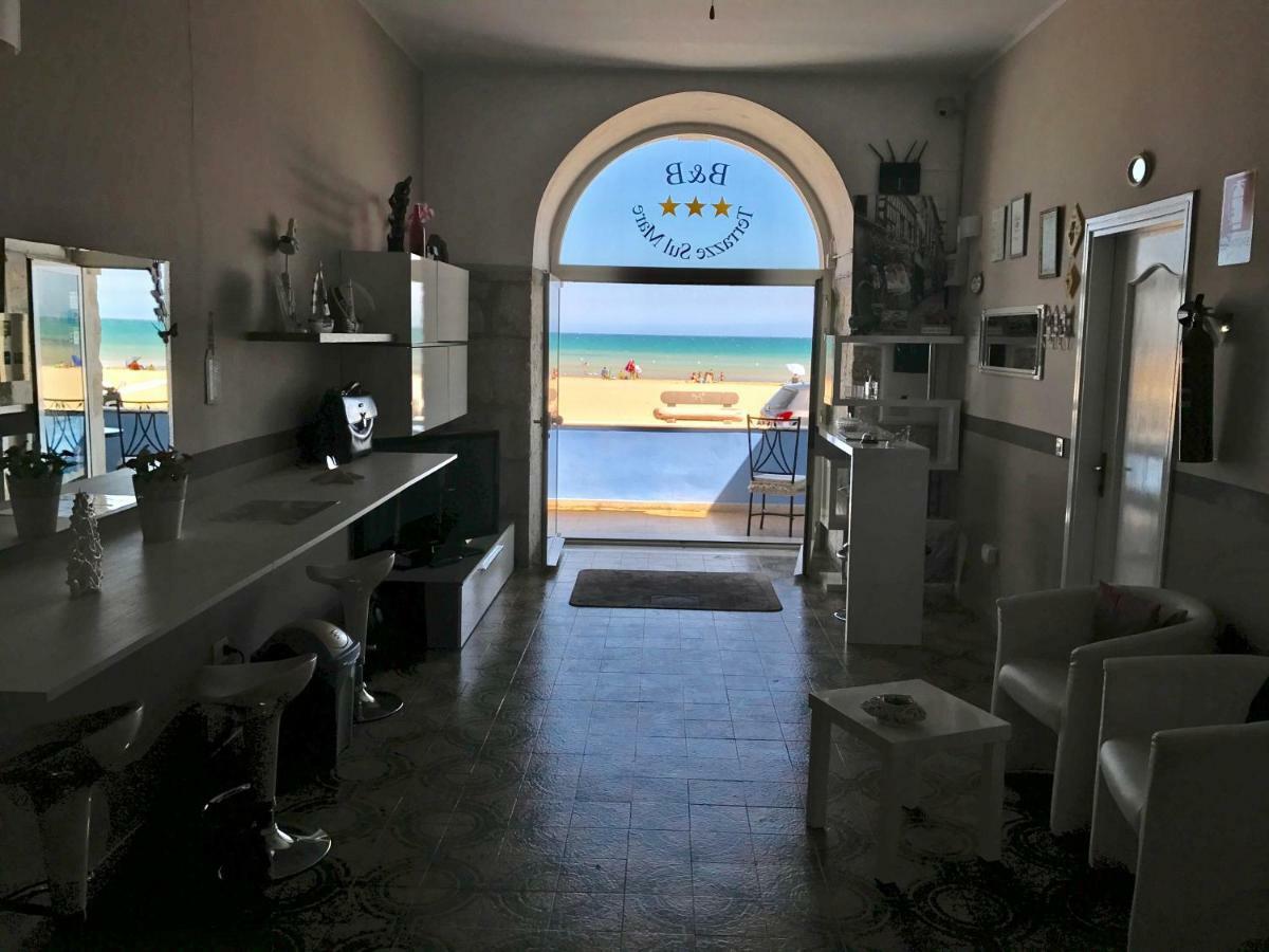 Terrazze Sul Mare Bed & Breakfast Pozzallo Dış mekan fotoğraf